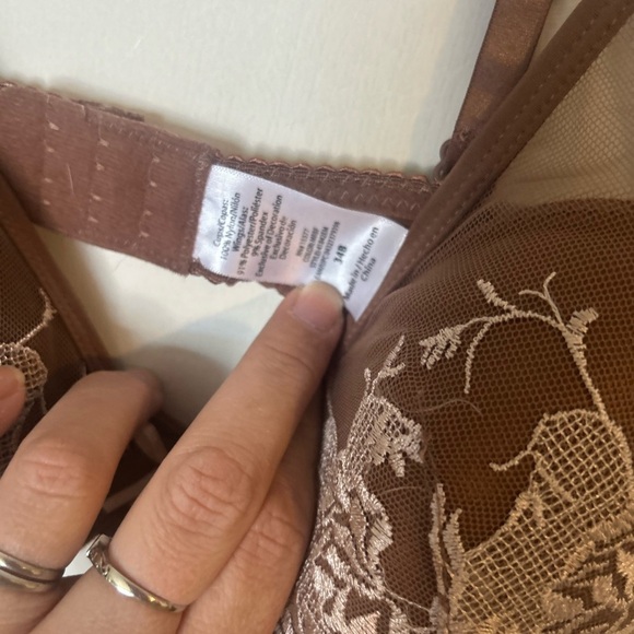 Sexy Wired Elegant Brown Lace Bra Size 34B - Picture 7 of 11